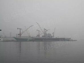 国产航母首次航行视频