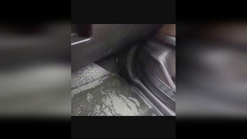 俄罗斯吐槽国产车视频,国产车，你这是要上天吗？